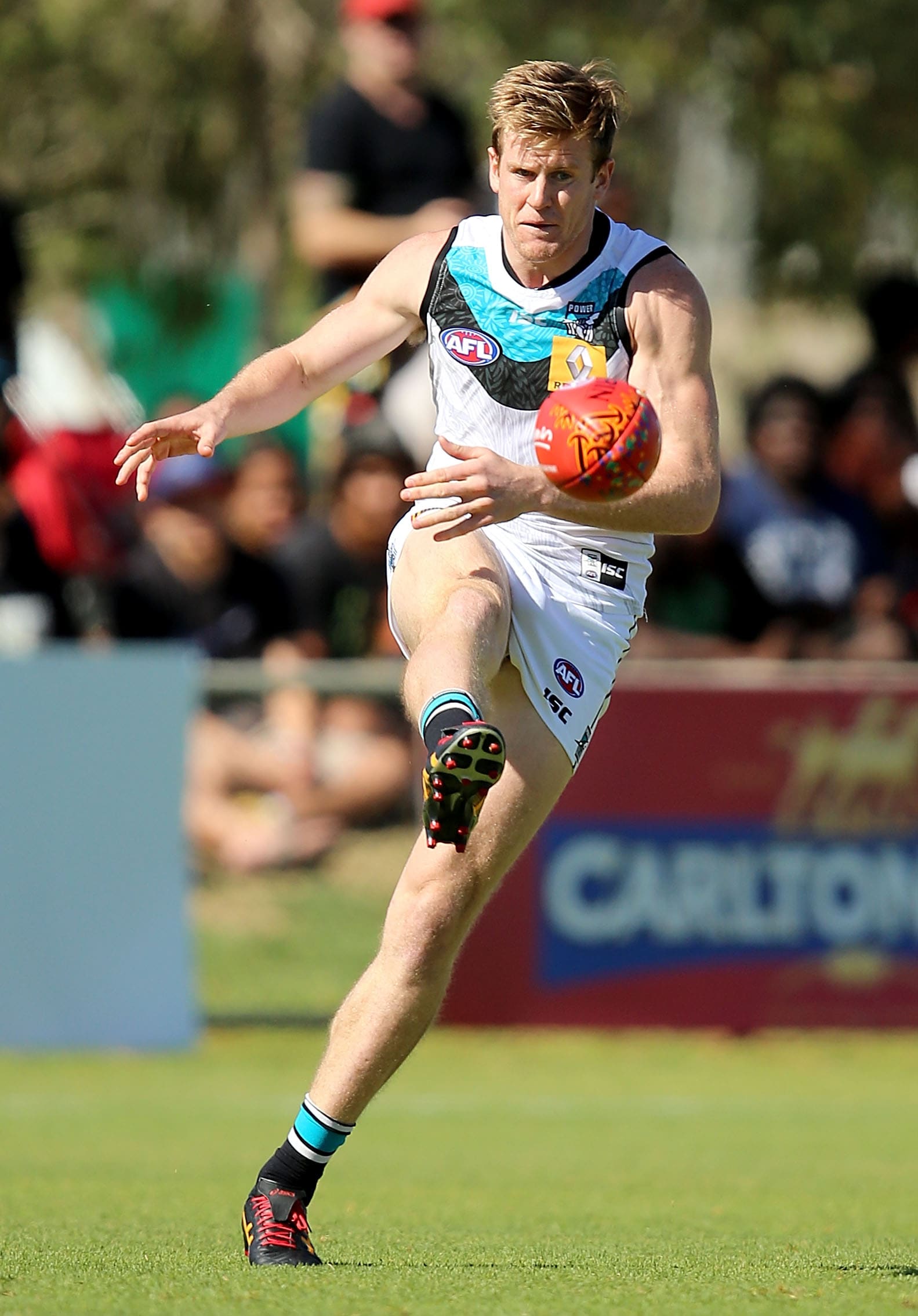 Jonas supports rule change