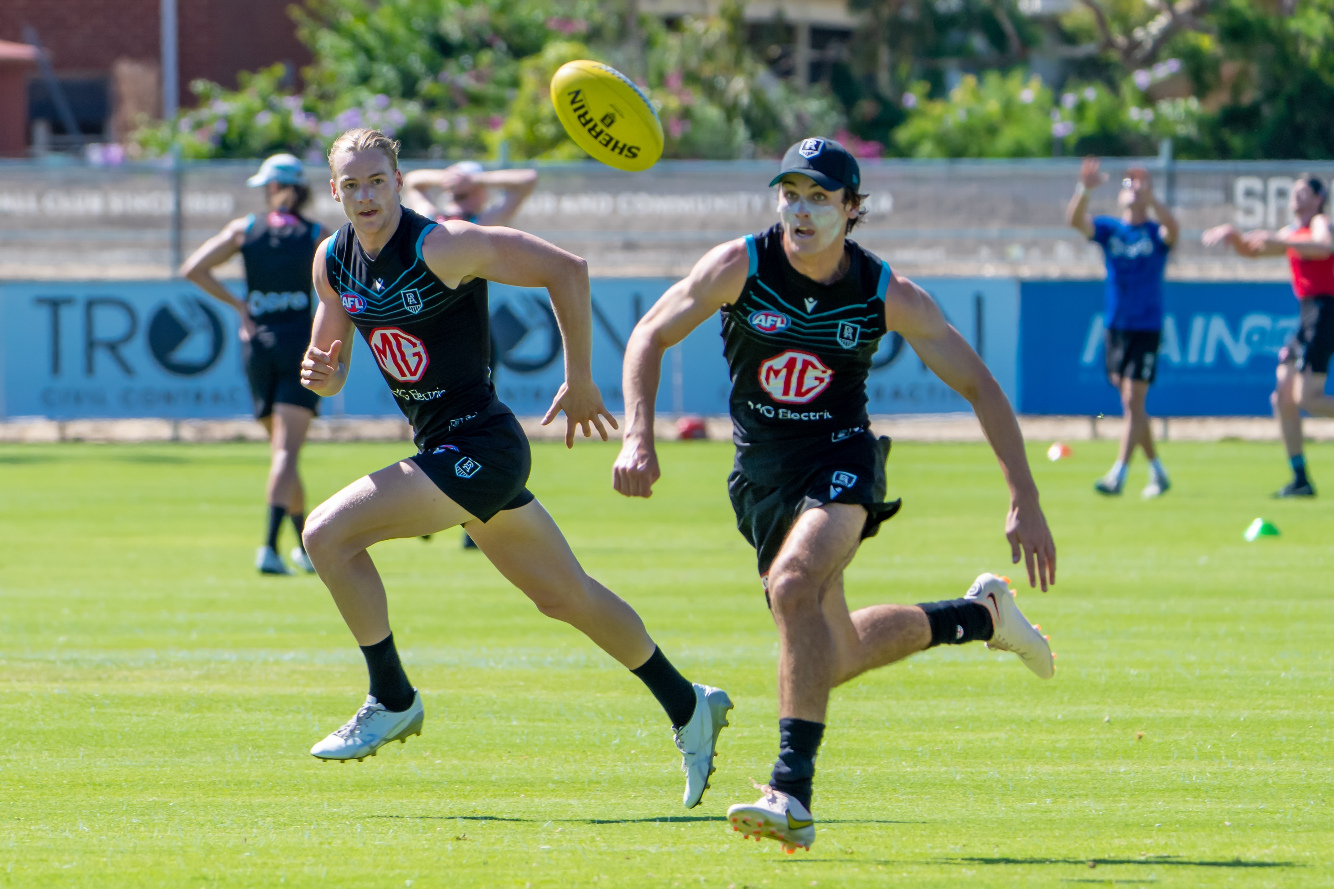 Gallery: Training - 2 December