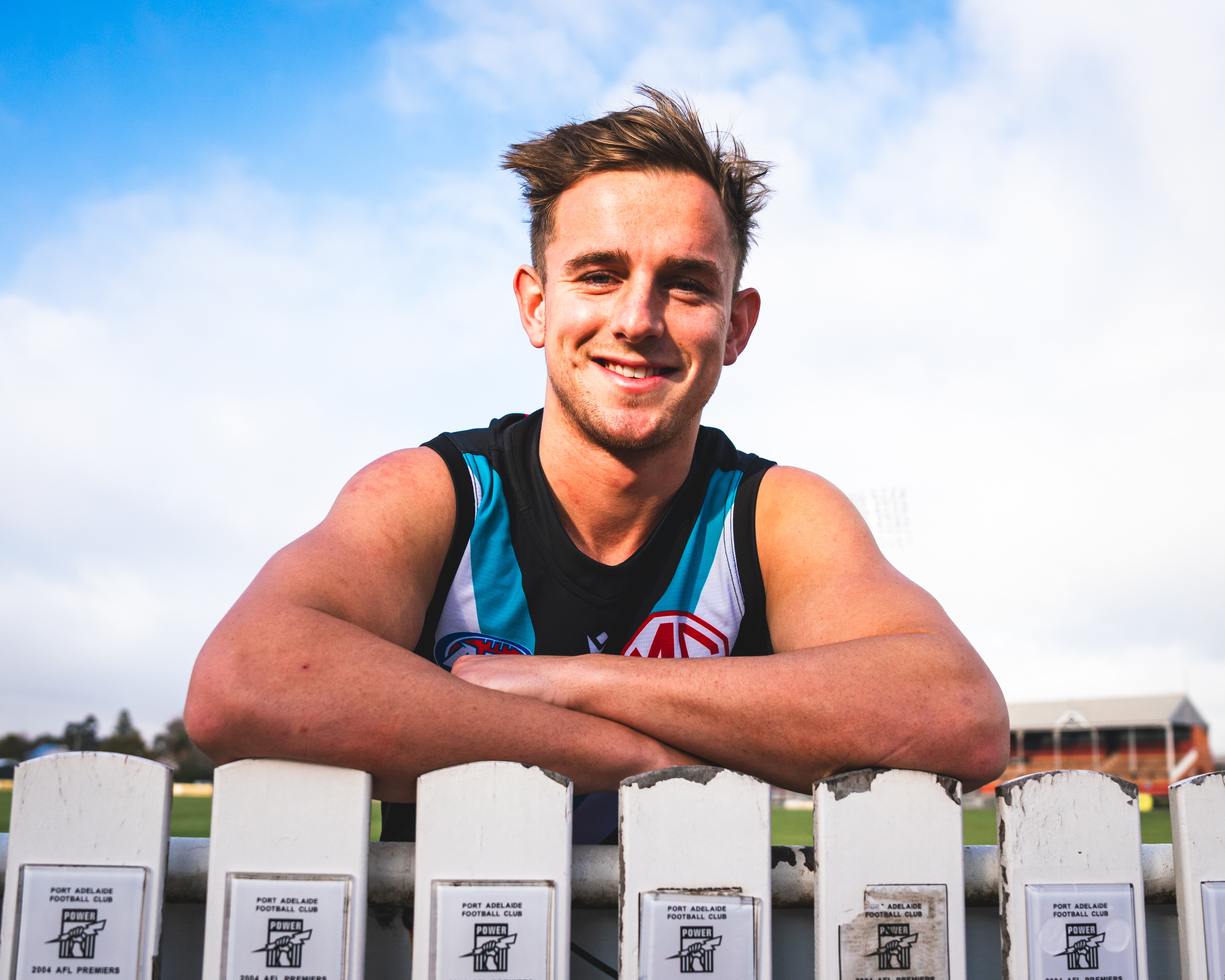 Mead keen to forge own path