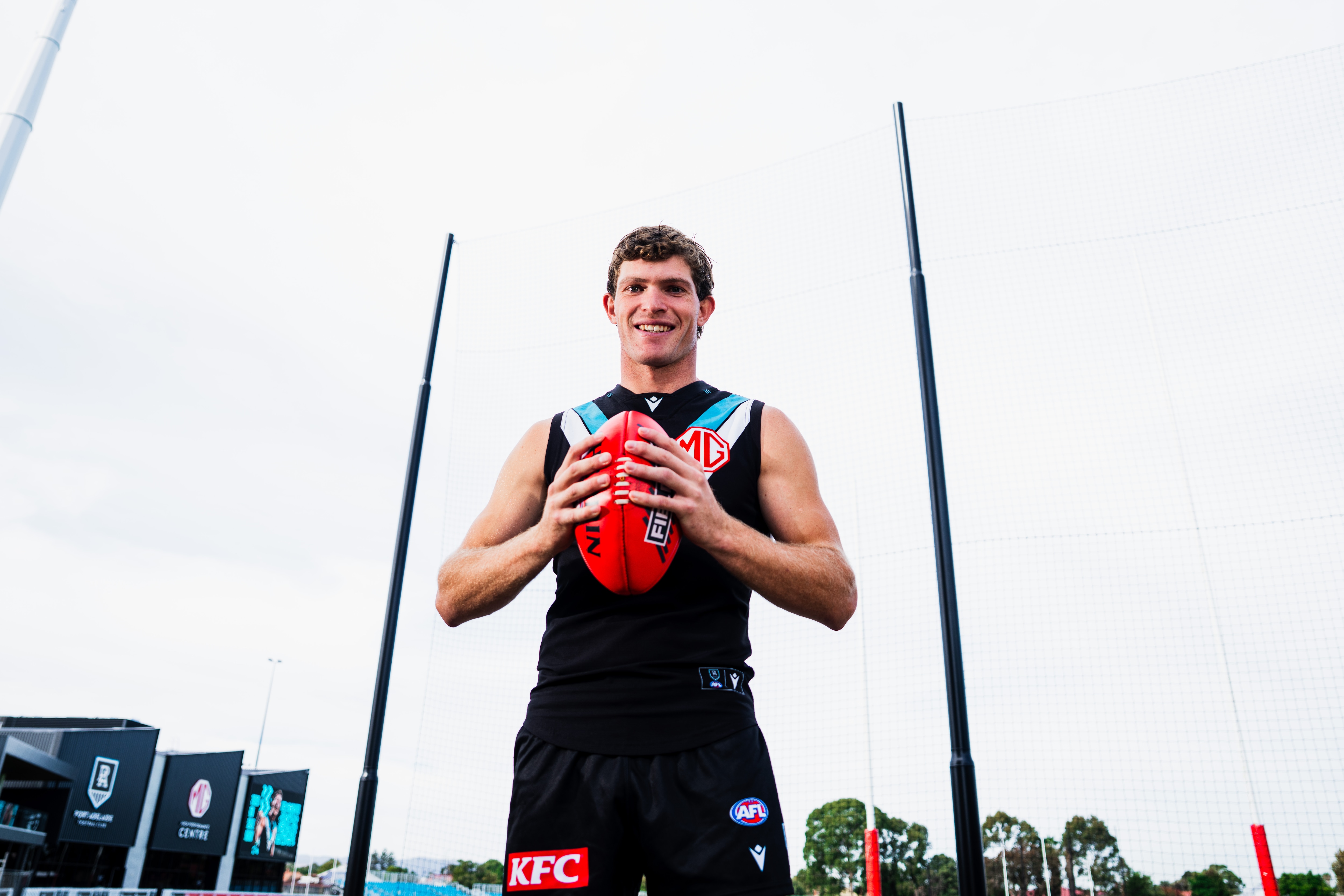 Mitch Georgiades to play 100th AFL game in Showdown, dismisses West Coast speculation