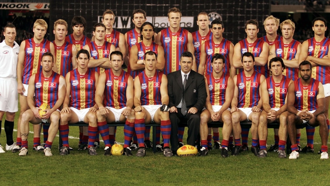 Port Gazette As Clear As Black And White