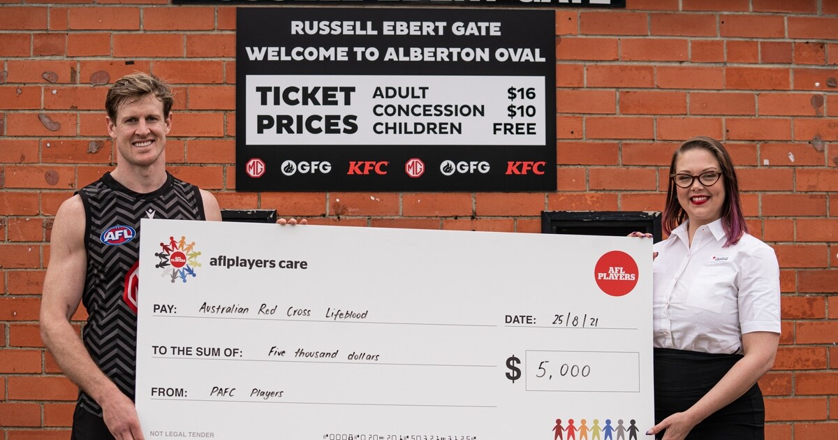 Port Adelaide Players Donate 5 000 To Australian Red Cross Lifeblood