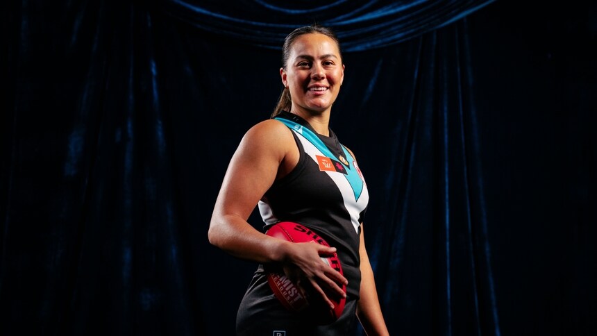 Justine Mules-Robinson 100 Games Portraits-08975
